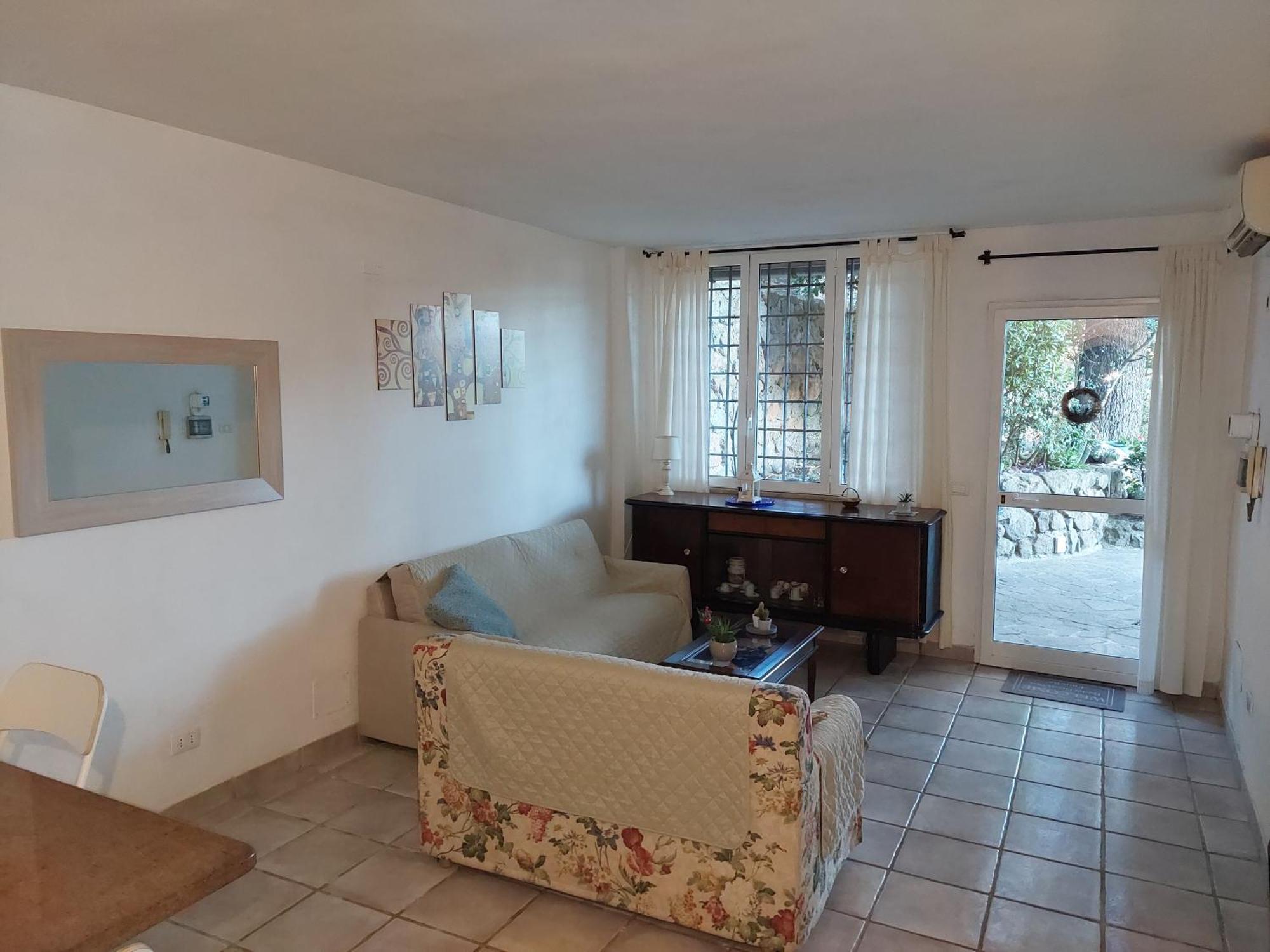 Bed&Breakfast "Fiorella" Sul Lago 카스텔간돌포 외부 사진