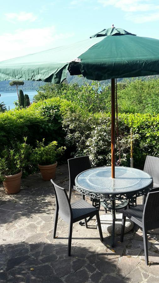 Bed&Breakfast "Fiorella" Sul Lago 카스텔간돌포 외부 사진