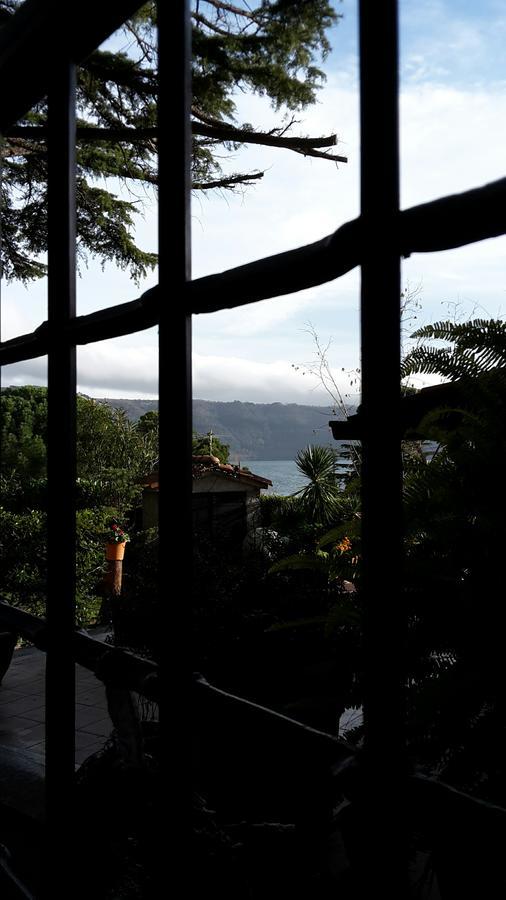 Bed&Breakfast "Fiorella" Sul Lago 카스텔간돌포 외부 사진